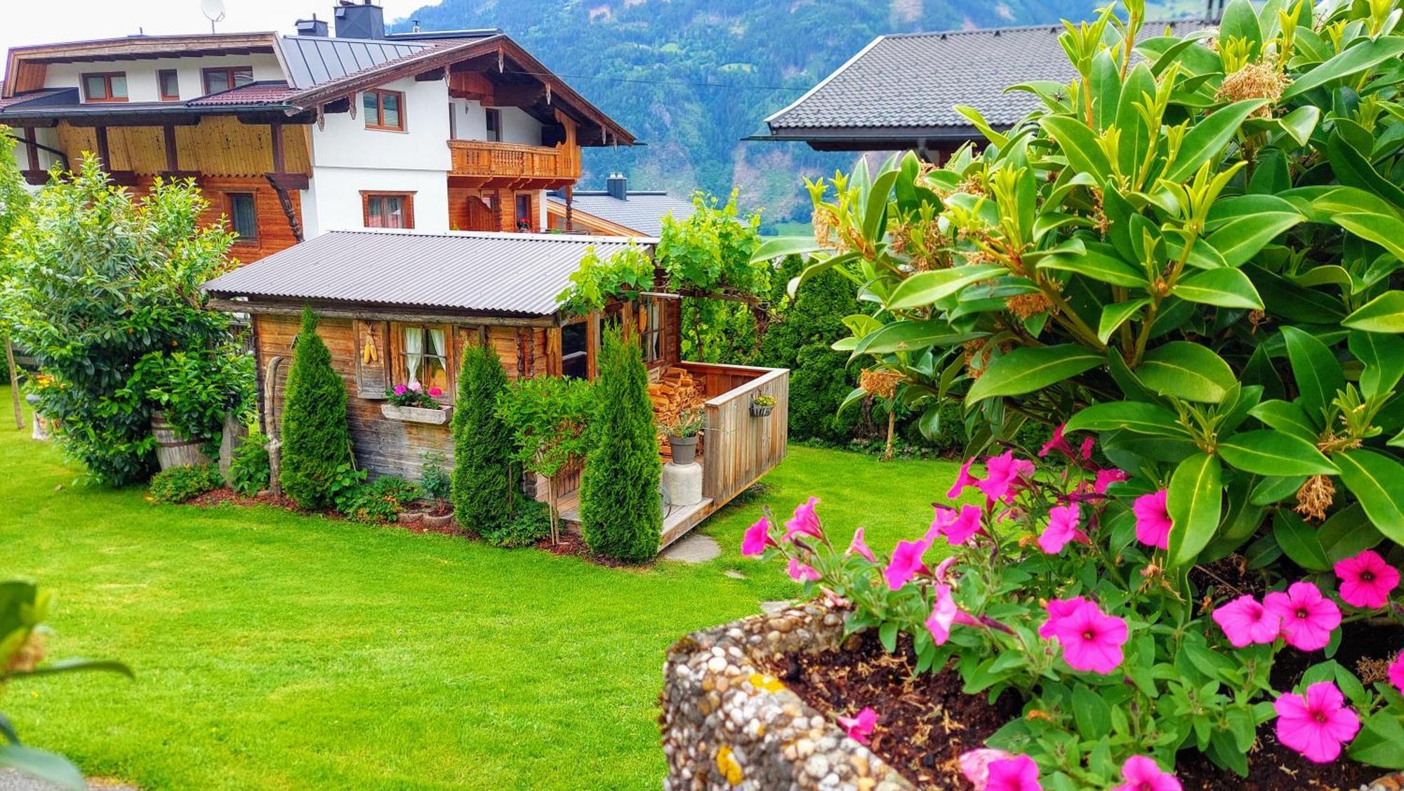 Gaestehaus Christoph Ried im Zillertal Εξωτερικό φωτογραφία